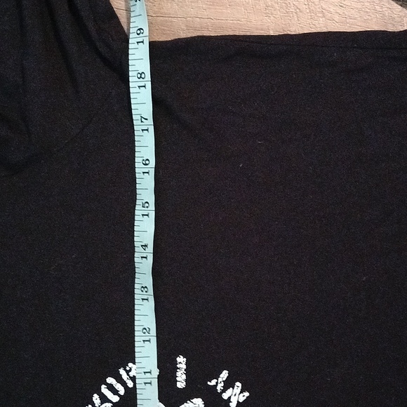 Michael Kors top long sleeve black 🖤 - Picture 2 of 5